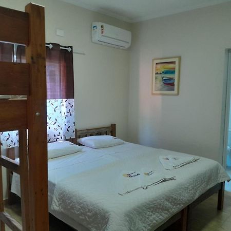 Residencial Aguas De Bare Hotel Sao Sebastiao  Ngoại thất bức ảnh